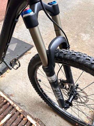 Used Specialized Stumpjumper FSR Expert 2010 2010 Mountainbike, Black, 26 — image 11 of 13