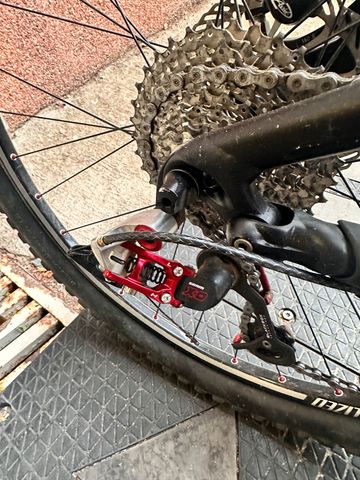 Used Specialized Stumpjumper FSR Expert 2010 2010 Mountainbike, Black, 26 — image 10 of 13