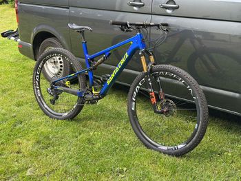 Used Santa Cruz BLUR XX1 AXS RSV / Carbon CC 2024 2024 Mountainbike — image 4 of 19