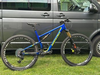 Used Santa Cruz BLUR XX1 AXS RSV / Carbon CC 2024 2024 Mountainbike — image 5 of 19