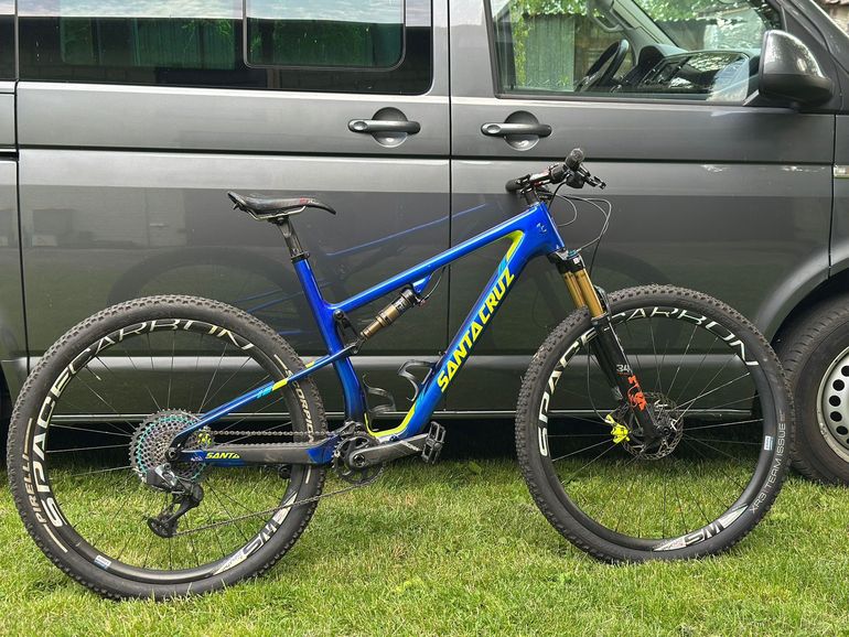 Used Santa Cruz BLUR XX1 AXS RSV / Carbon CC 2024 2024 Mountainbike — image 5 of 19