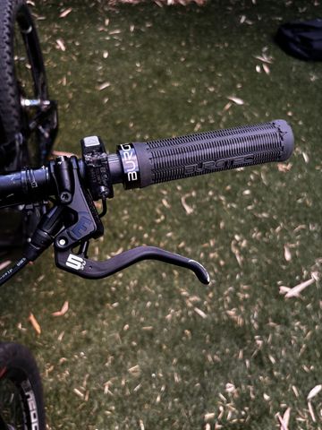 Tweedehands Commencal META POWER 2020 Mountainbike — afbeelding 4 van 16