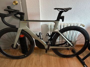 Brugt Orbea ORCA AERO M11eLTD 2023 2023 Road & Gravel — billede 2 af 9