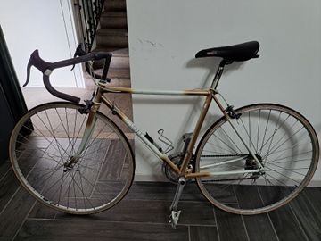 Tweedehands Veneto Bici Da Corsa 1986 Road & Gravel — afbeelding 2 van 5
