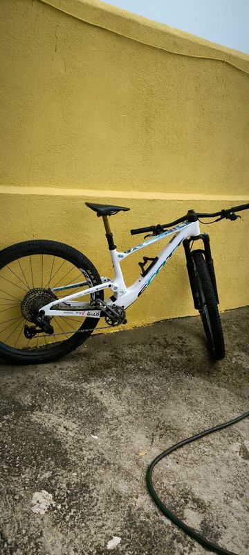 Used Scott Spark SRAM GX Eagle AXS (T-Type) 2024 Mountainbike, White — image 9 of 10