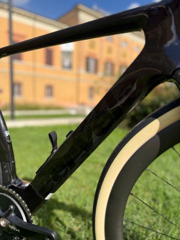 Używany Cervélo Aspero SRAM Rival eTap AXS 2025 Road & Gravel — zdjęcie 2 z 5