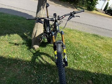 Used YT Industries DECOY CF Pro Race 2019 2019 Mountainbike, Light Gray, 29, 27.5 — image 2 of 7