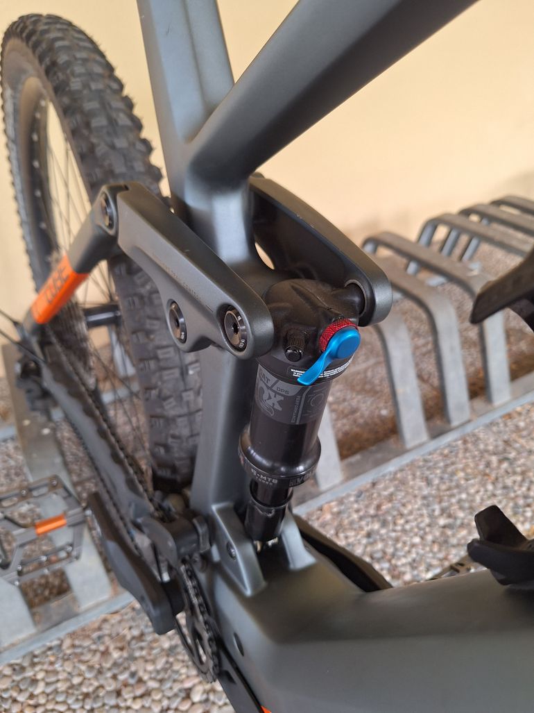 Used CUBE Cube Stereo Hybrid 140 HPC SL 750 29 2022 Mountainbike, Light Gray — image 3 of 8
