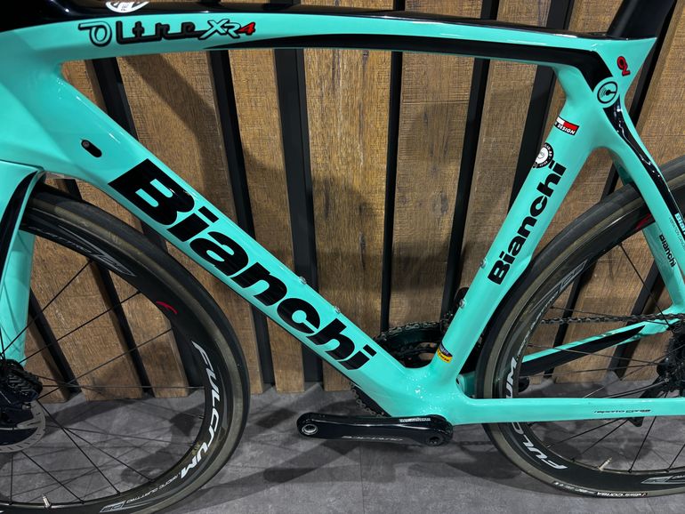 Used Bianchi Oltre XR4 Dura Ace Di2 2020 2020 Road & Gravel, Green — image 9 of 15