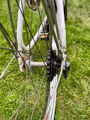 Used Peugeot PNSA 40 1972 Road & Gravel, White — image 6 of 8