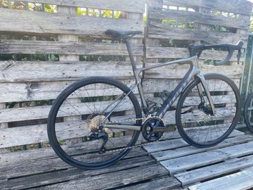 Brugt Giant Defy Advanced Pro 2 Di2 2023 2023 Road & Gravel — billede 4 af 6