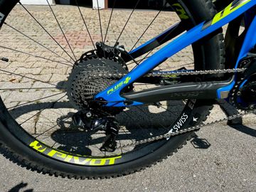 Pivot Shuttle 2018 2018 Mountainbike d'occasion — image 9 sur 12