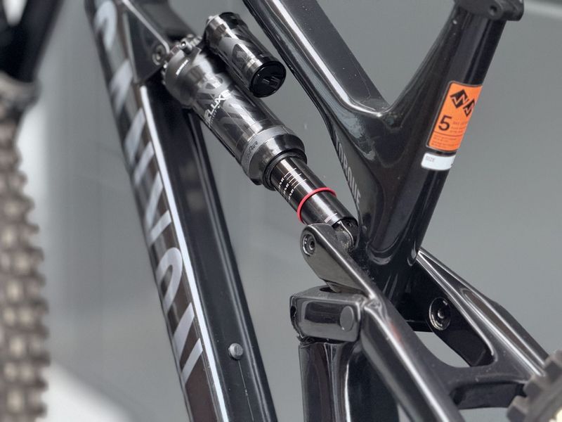Canyon Torque 27.5 CF 7 2022 2022 Mountainbike d'occasion — image 17 sur 18