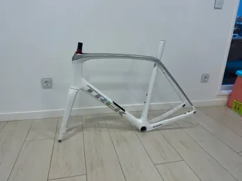 Used Trek Domane SL Disc Frame Set 2022 Road & Gravel — image 2 of 8