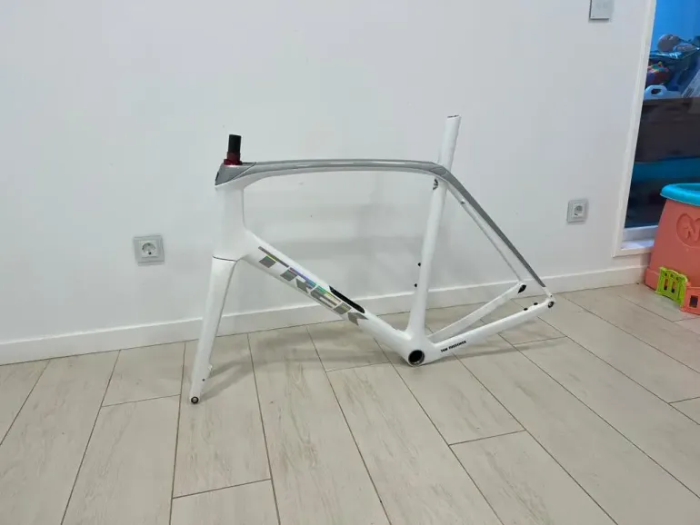 Used Trek Domane SL Disc Frame Set 2022 Road & Gravel — image 4 of 8
