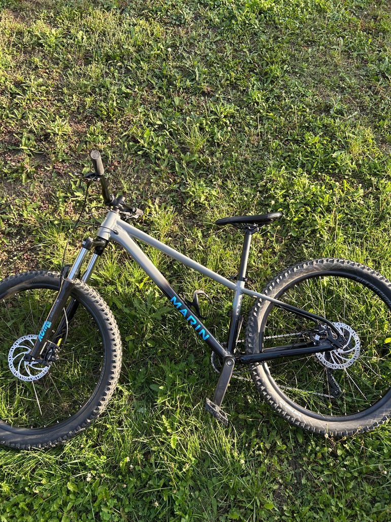 Used Marin San Quentin 1 2023 2023 Mountainbike, Black, 27.5 — image 2 of 6