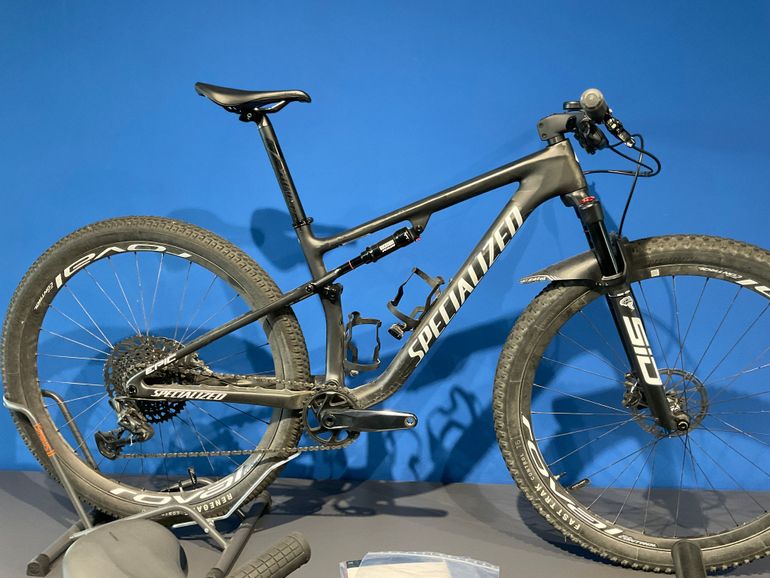 Used Specialized Epic SRAM X01 Eagle 2022 Mountainbike, Black — image 1 of 7