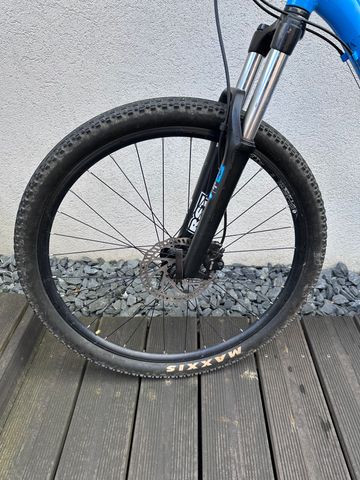 Used Commencal Premier HD4 2012 Mountainbike, Blue — image 3 of 11