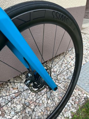 Used BMC Roadmachine 01 THREE 2020 2020 Road & Gravel — image 2 of 4