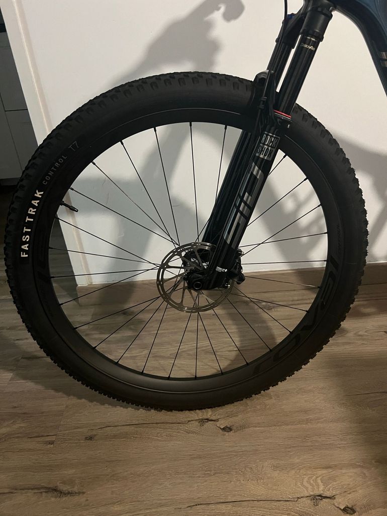 Specialized Epic World Cup Pro 2025