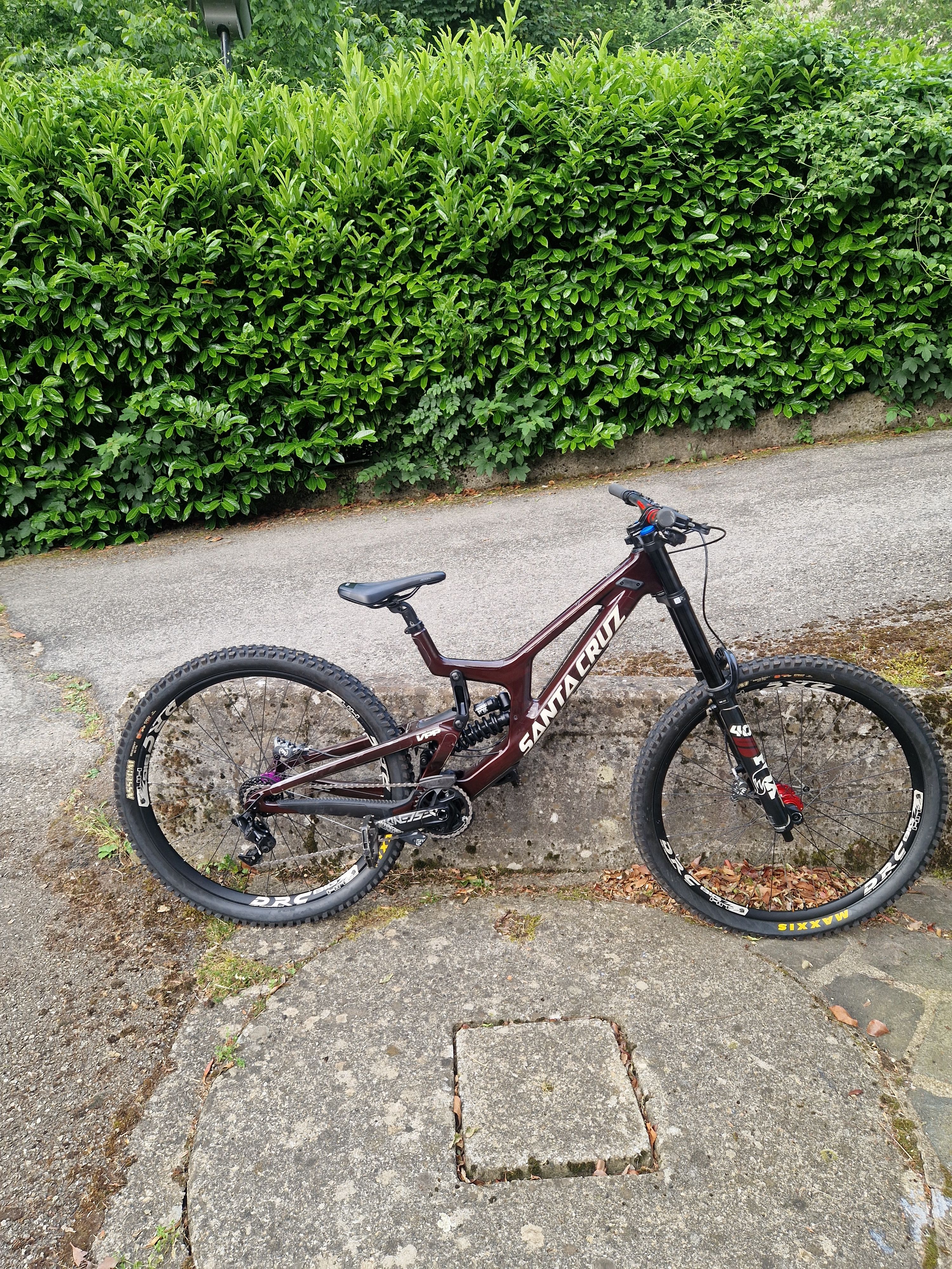 d55c9947-a5c0-4577-8660-