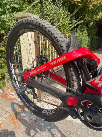 Used Lapierre DH World Cup | 2018 2018 Mountainbike, Light Gray — image 10 of 10
