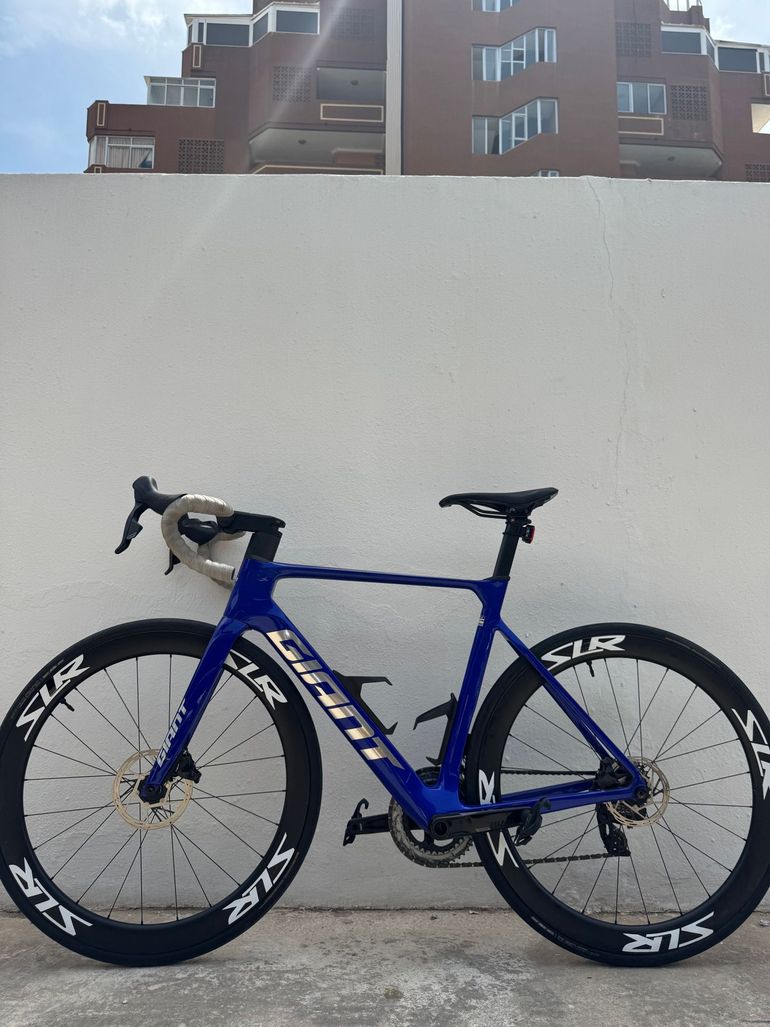 Used Giant Propel Advanced 1 2024 2024 Road & Gravel, Blue — image 3 of 4