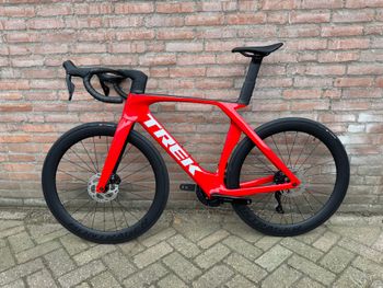 Used Trek Trek Madone SLR 2024 Road & Gravel, Red — image 1 of 4