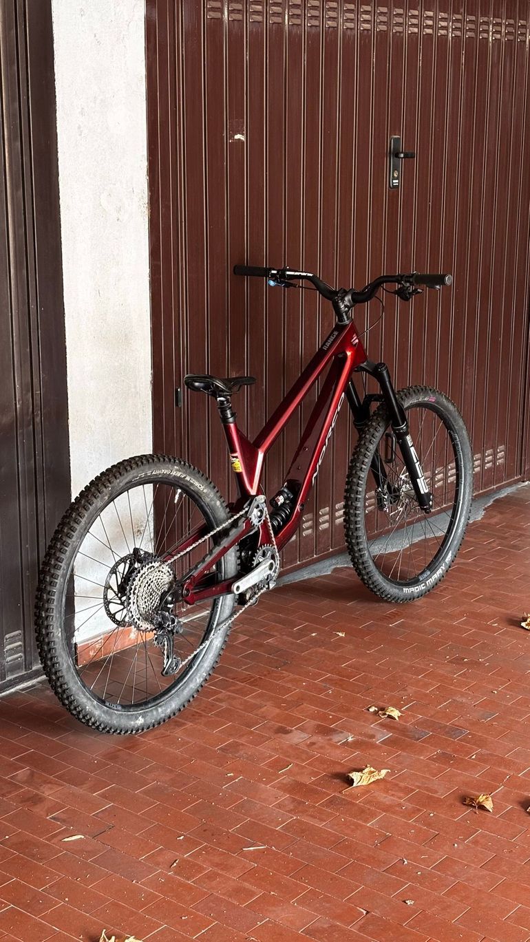Norco Range Shimano Deore XT 2024 Mountainbike d'occasion — image 2 sur 12