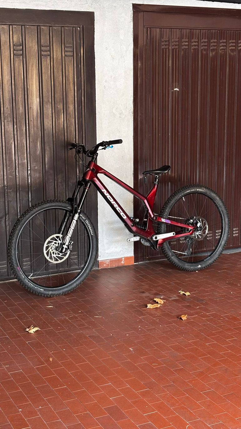 Norco Range Shimano Deore XT 2024 Mountainbike d'occasion — image 4 sur 12