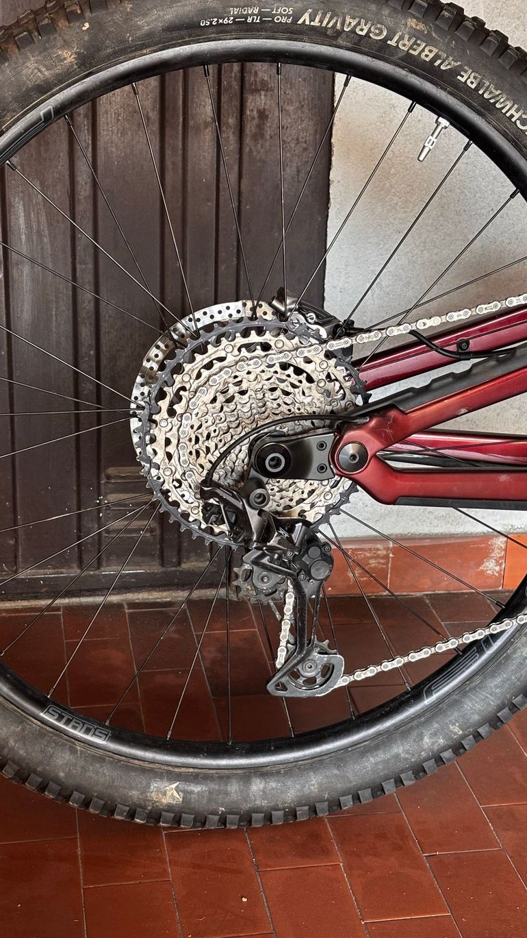 Norco Range Shimano Deore XT 2024 Mountainbike d'occasion — image 12 sur 12