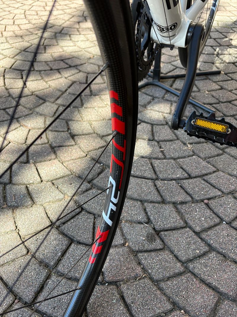 Used Cannondale CAAD 10 105 2014 Road & Gravel, Black — image 11 of 11
