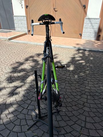 Used Cannondale CAAD 10 105 2014 Road & Gravel, Black — image 5 of 11