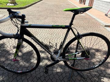Used Cannondale CAAD 10 105 2014 Road & Gravel, Black — image 2 of 11