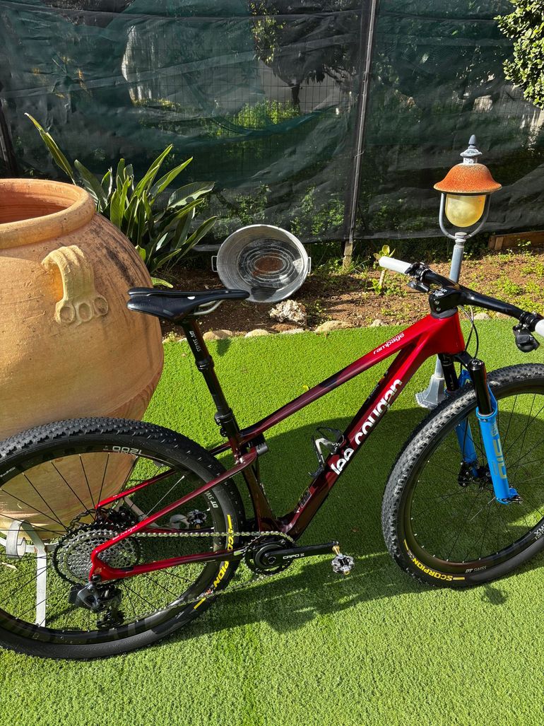 Used Lee Cougan Innova 2022 Mountainbike, Red, 29 — image 1 of 7