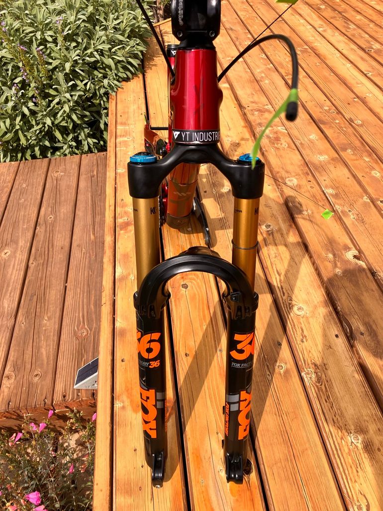 YT Industries Jeffsy 2021 Mountainbike d'occasion — image 10 sur 18