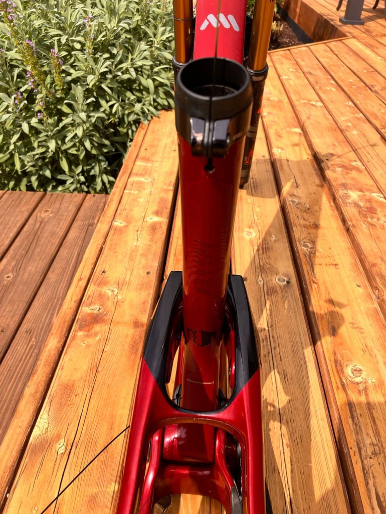 YT Industries Jeffsy 2021 Mountainbike d'occasion — image 17 sur 18