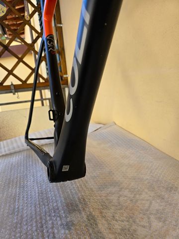 Używany Colnago V3-RS Disc Frameset 2022 Road & Gravel — zdjęcie 9 z 12