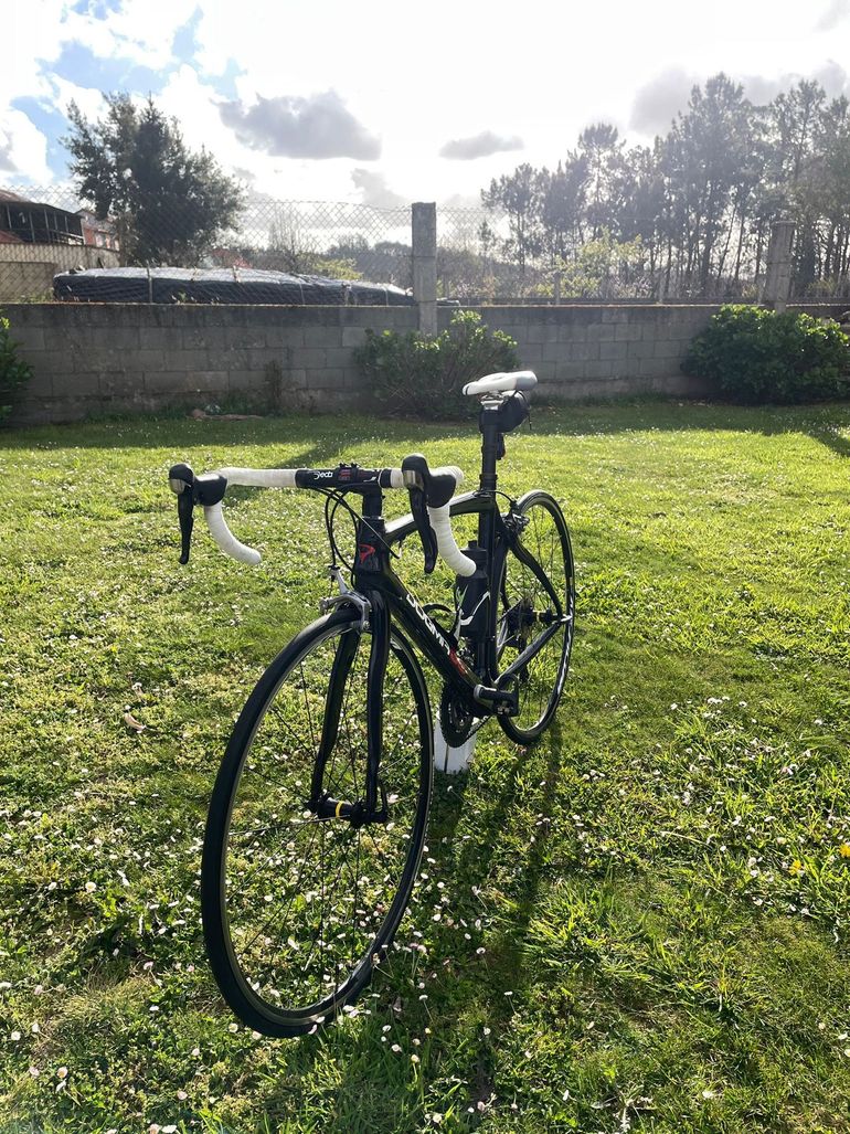 Used Pinarello Pinarello Dogma 60.1 2014 Road & Gravel, Black — image 6 of 10