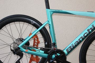 Used Bianchi E-Oltre 2024 Road & Gravel, Green — image 2 of 7