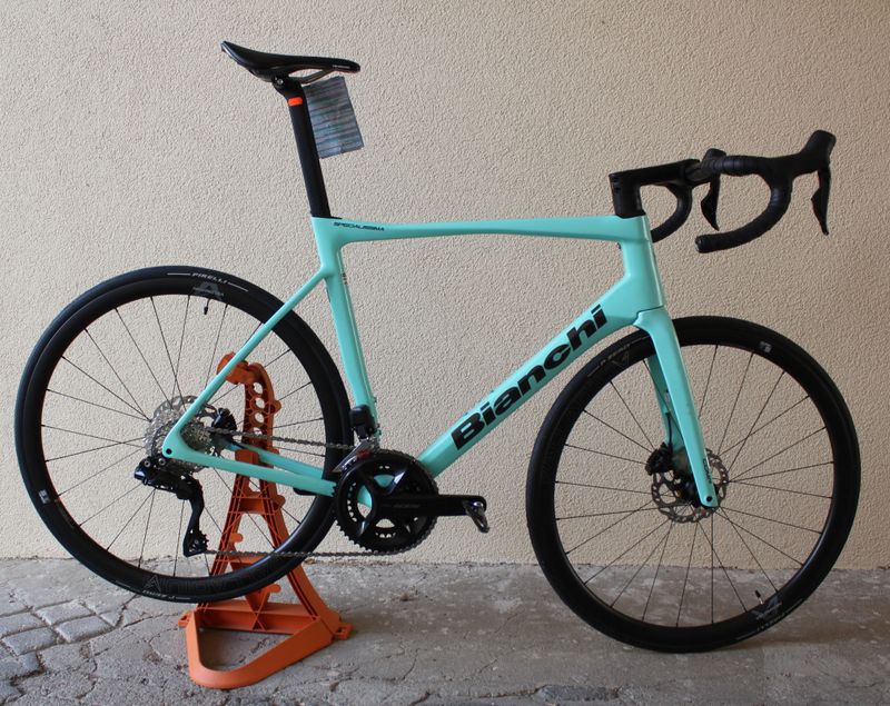 Used Bianchi Specialissima COMP 105 Di2 2024 2024 Road & Gravel