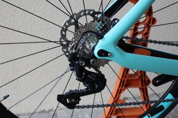 Used Bianchi Aria 105 2021 2021 Road & Gravel, Green — image 5 of 7