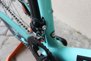 Used Bianchi Aria 105 2021 2021 Road & Gravel, Green — image 7 of 7
