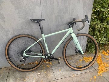 Used Specialized Sequoia SRAM Rival 2018 Road & Gravel, Green — image 5 of 7