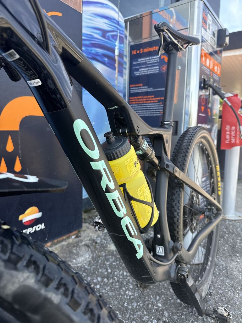 Used Orbea OIZ H20 2021 2021 Mountainbike, Black, 29 — image 9 of 13