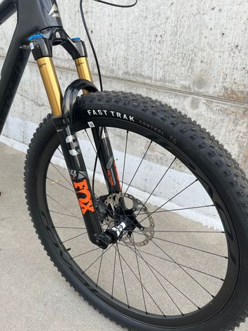 Brugt Merida NINETY-SIX RC XT 2021 Mountainbike — billede 11 af 14