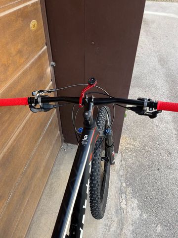 Used Scott Scale 950 2017 Mountainbike, Black — image 5 of 7