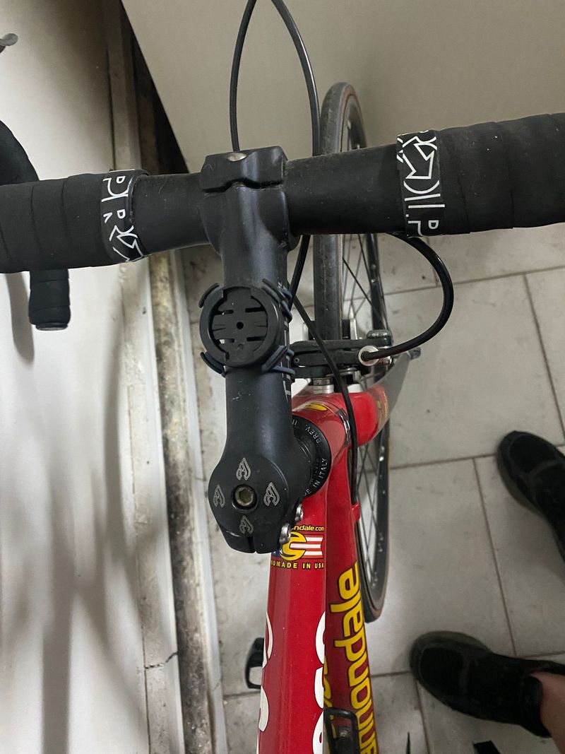 Używany Cannondale CAAD Y2K 2003 Road & Gravel — zdjęcie 2 z 9