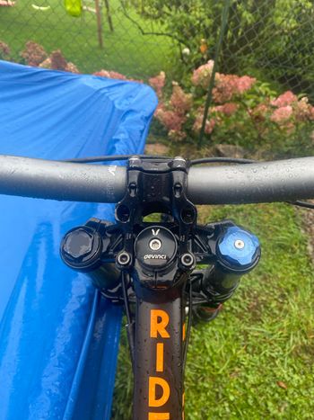 Used Devinci Wilson XP 2014 Mountainbike, Black — image 11 of 13