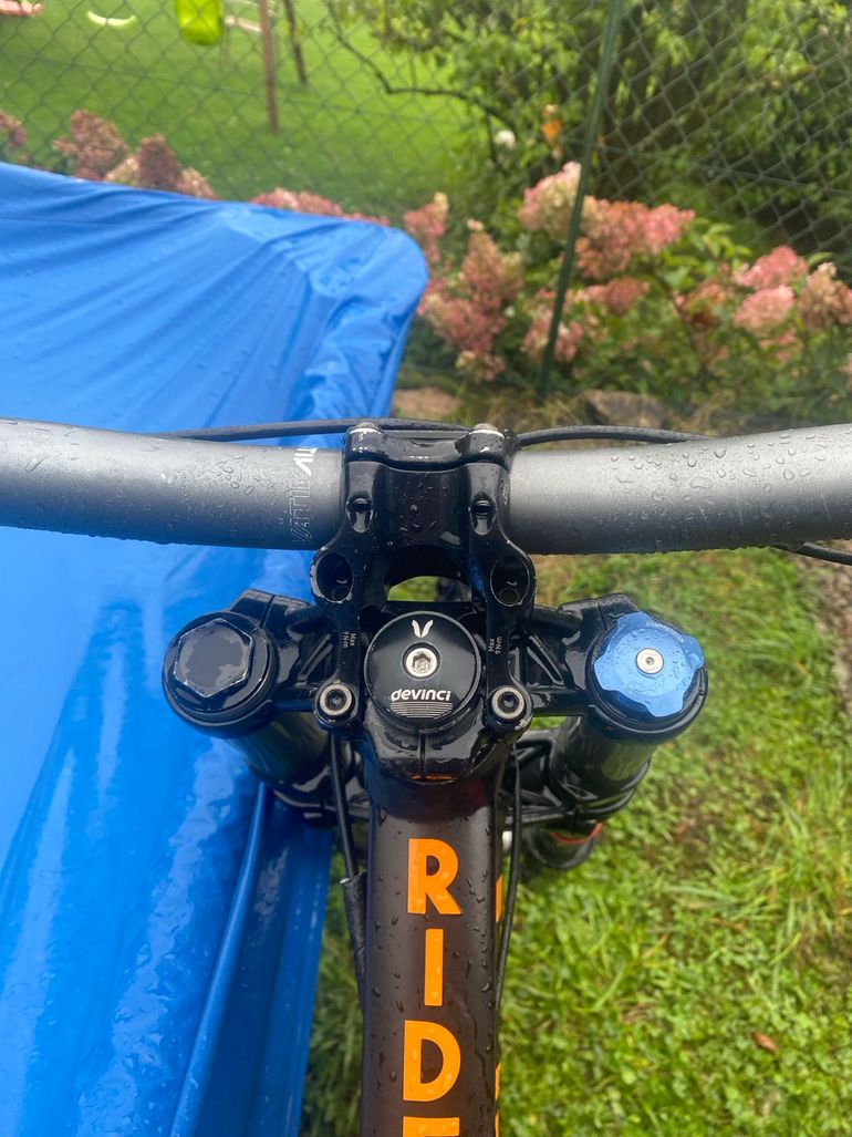 Used Devinci Wilson XP 2014 Mountainbike, Black — image 11 of 13